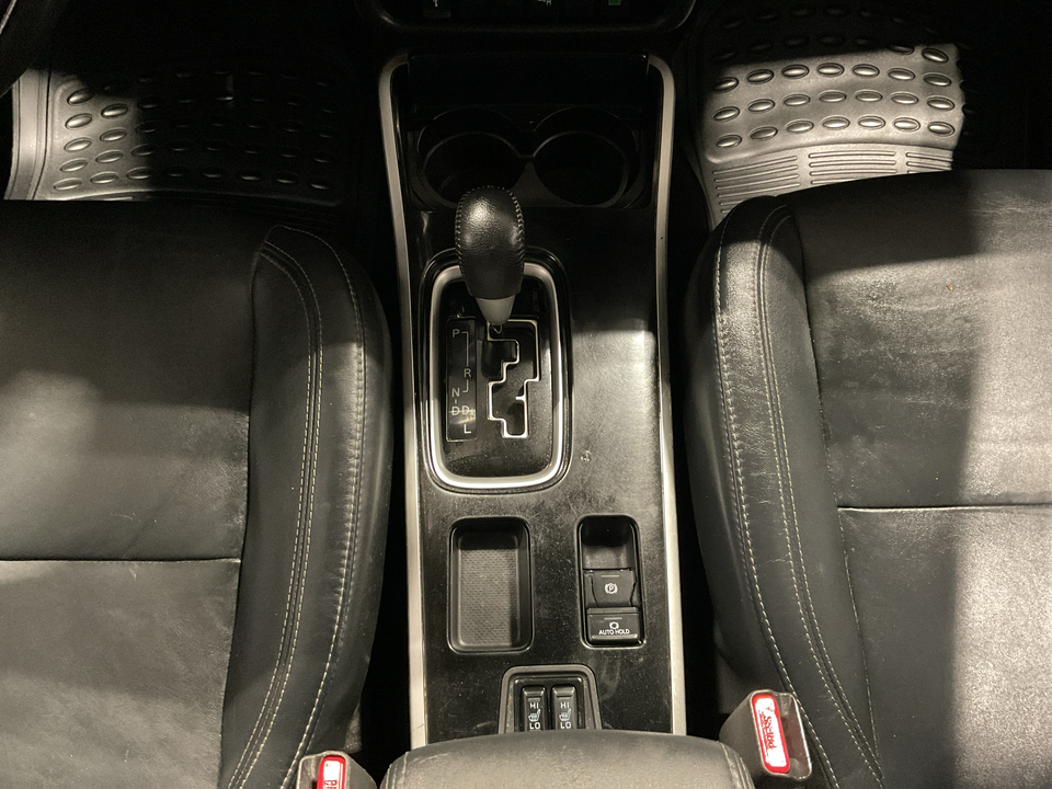 2020 Mitsubishi Outlander SEL 2WD