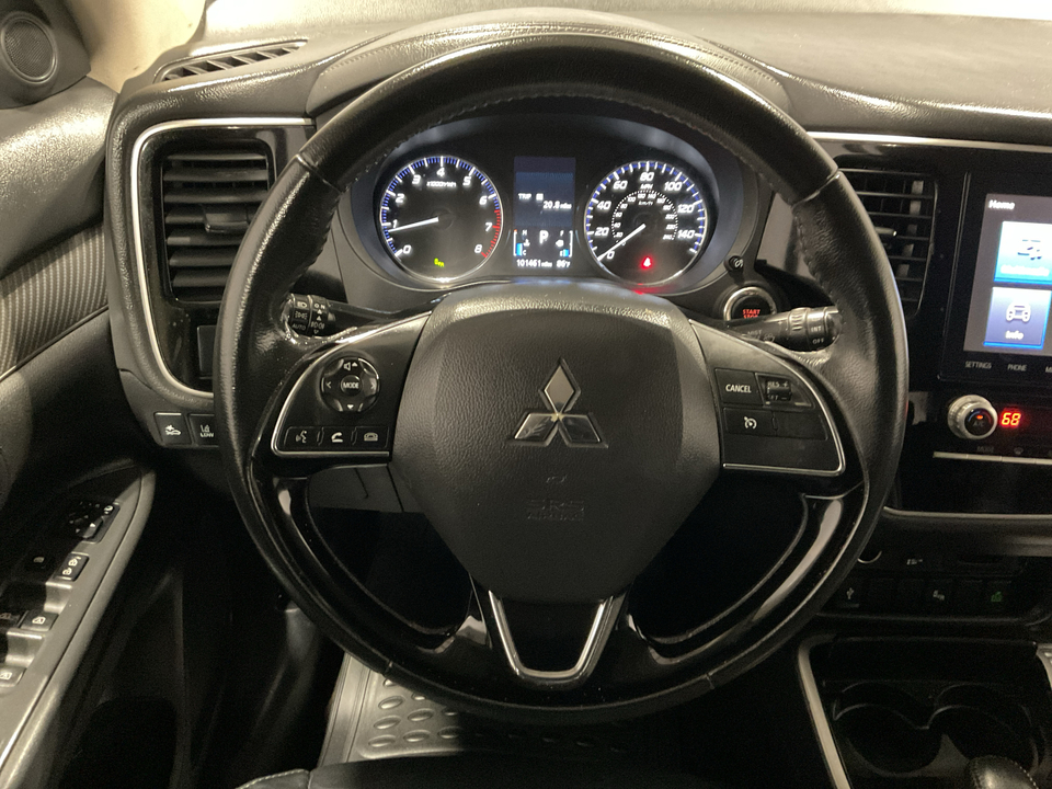 2020 Mitsubishi Outlander SEL 2WD