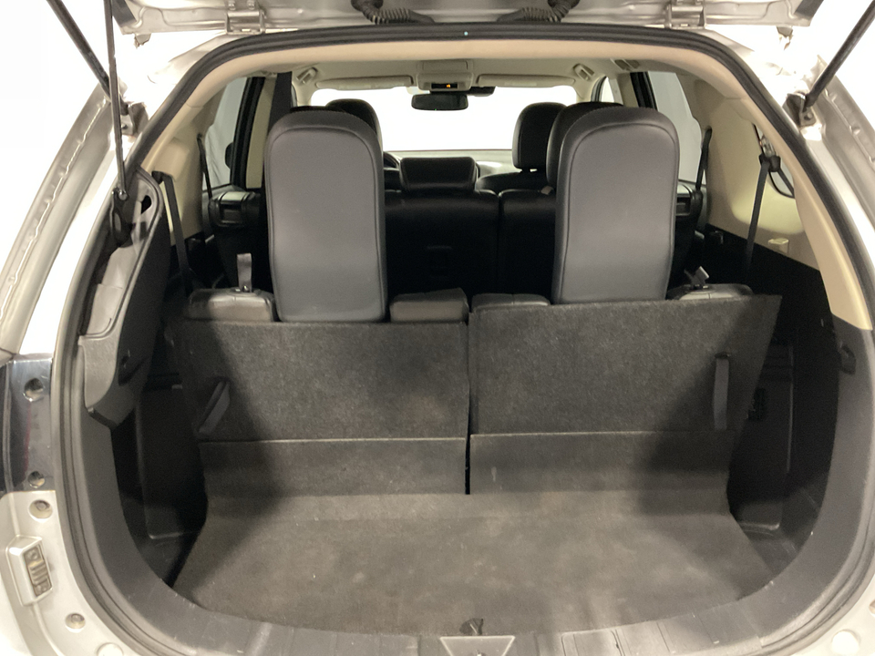 2020 Mitsubishi Outlander SEL 2WD