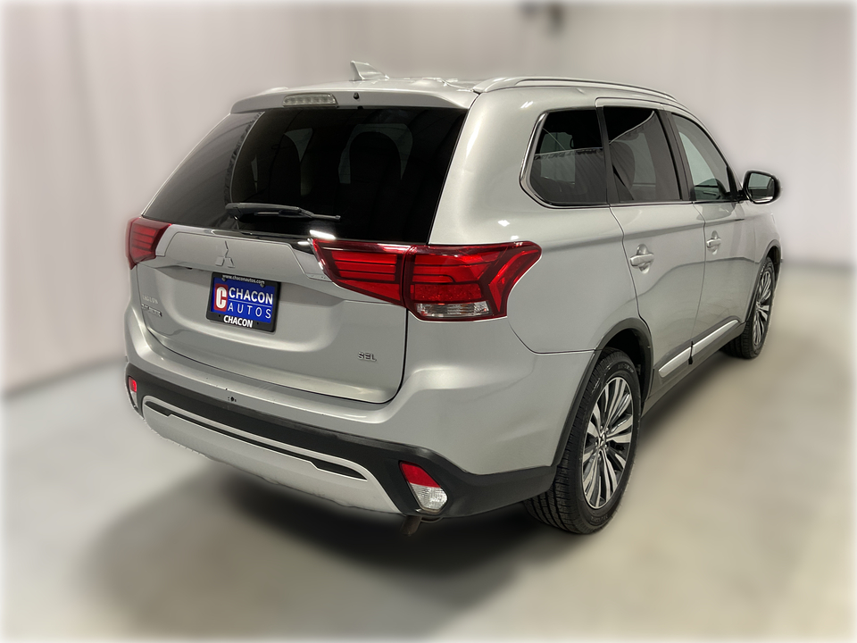 2020 Mitsubishi Outlander SEL 2WD