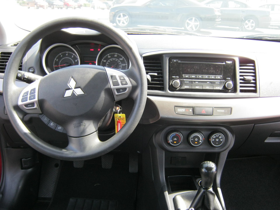 2014 Mitsubishi Lancer ES