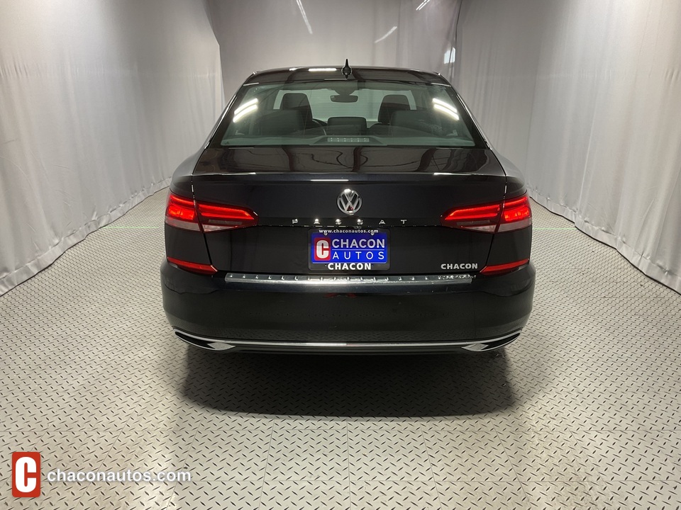 2022 Volkswagen Passat SE