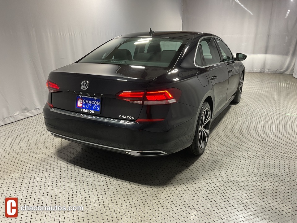 2022 Volkswagen Passat SE