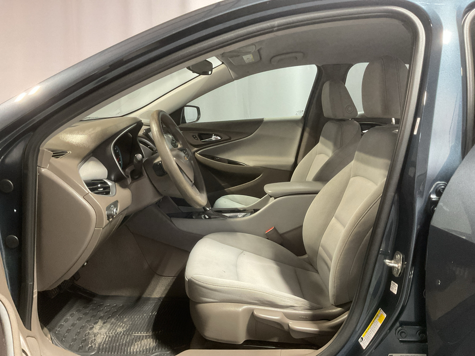 2020 Chevrolet Malibu LS