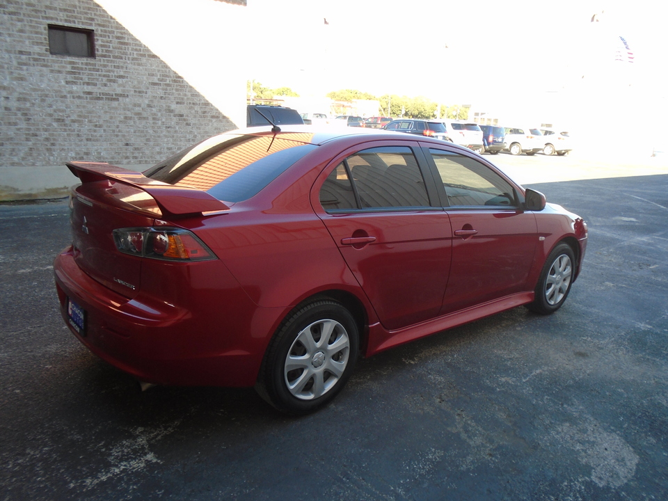 2014 Mitsubishi Lancer ES