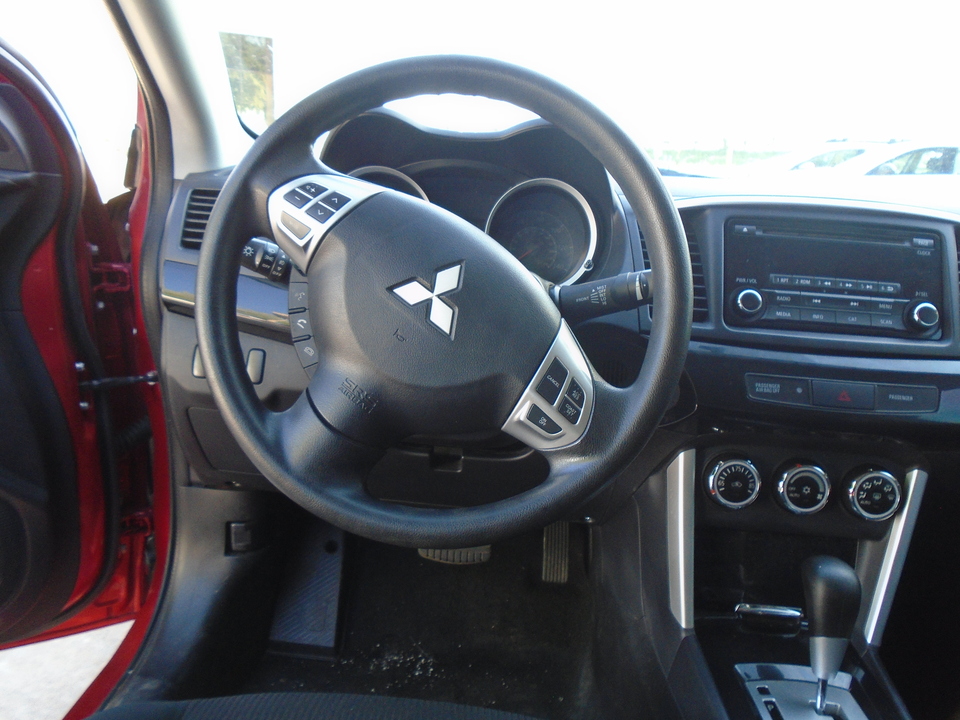 2016 Mitsubishi Lancer ES CVT