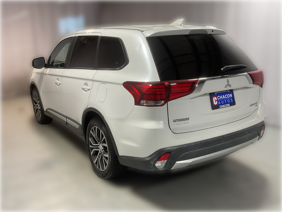 2018 Mitsubishi Outlander SE 2WD
