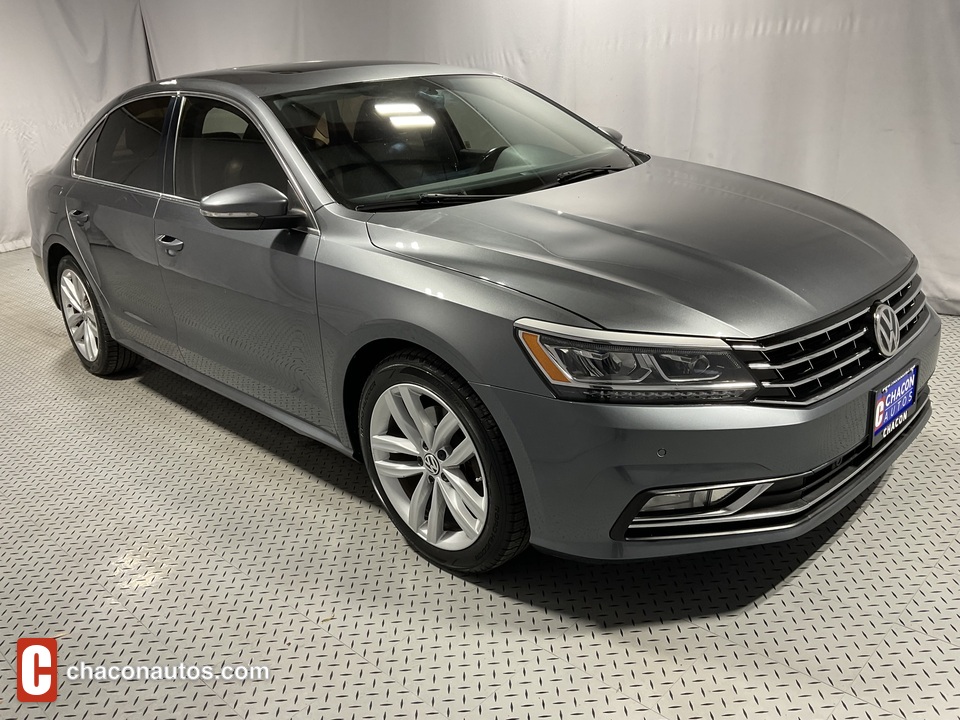 2018 Volkswagen Passat SE w/Technology