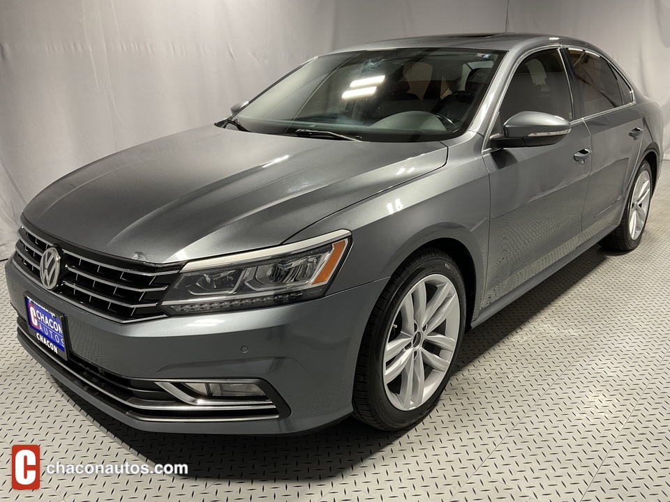 2018 Volkswagen Passat SE w/Technology