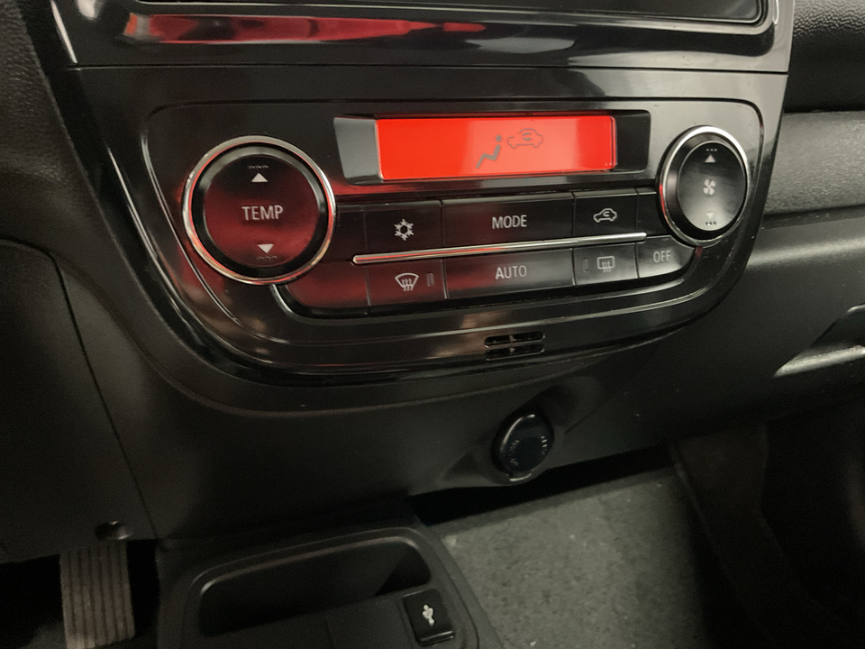 2022 Mitsubishi Mirage ES CVT