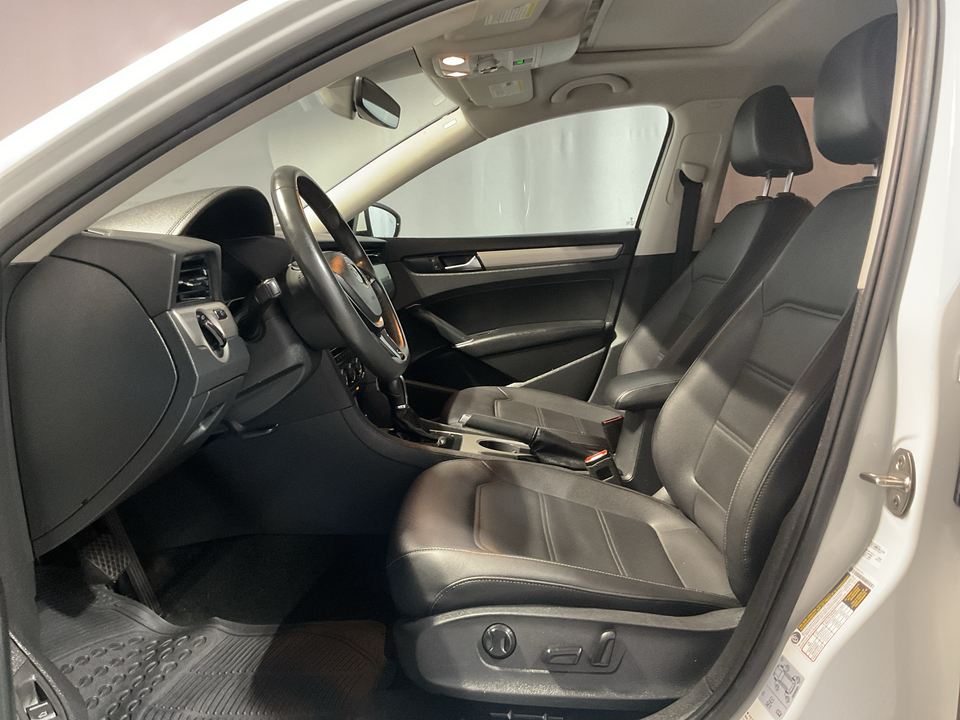 2021 Volkswagen Passat SE