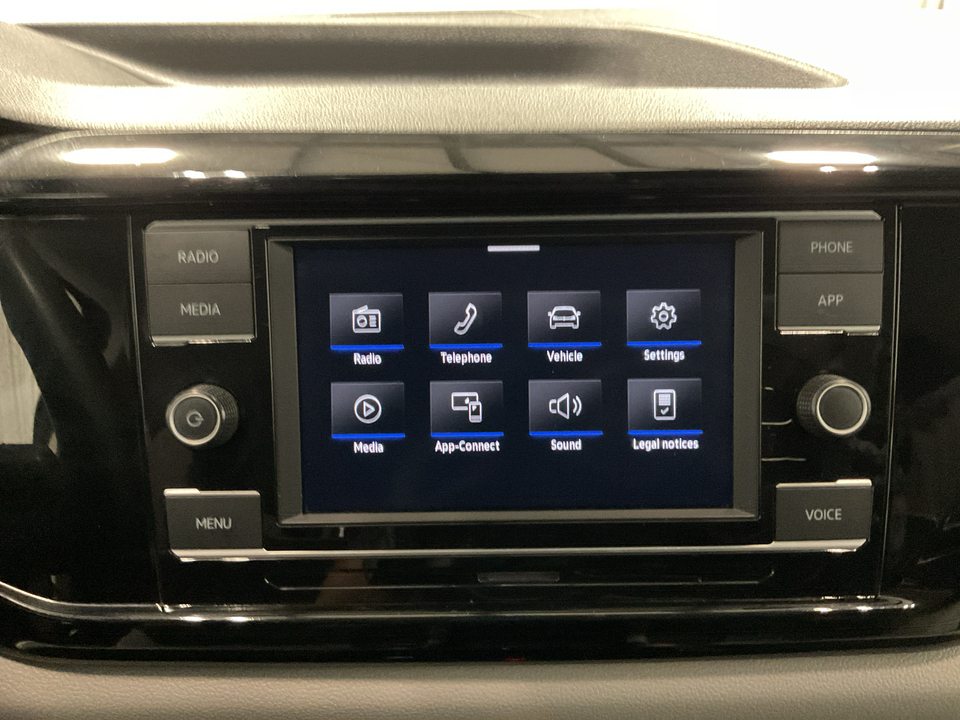 2024 Volkswagen Taos S