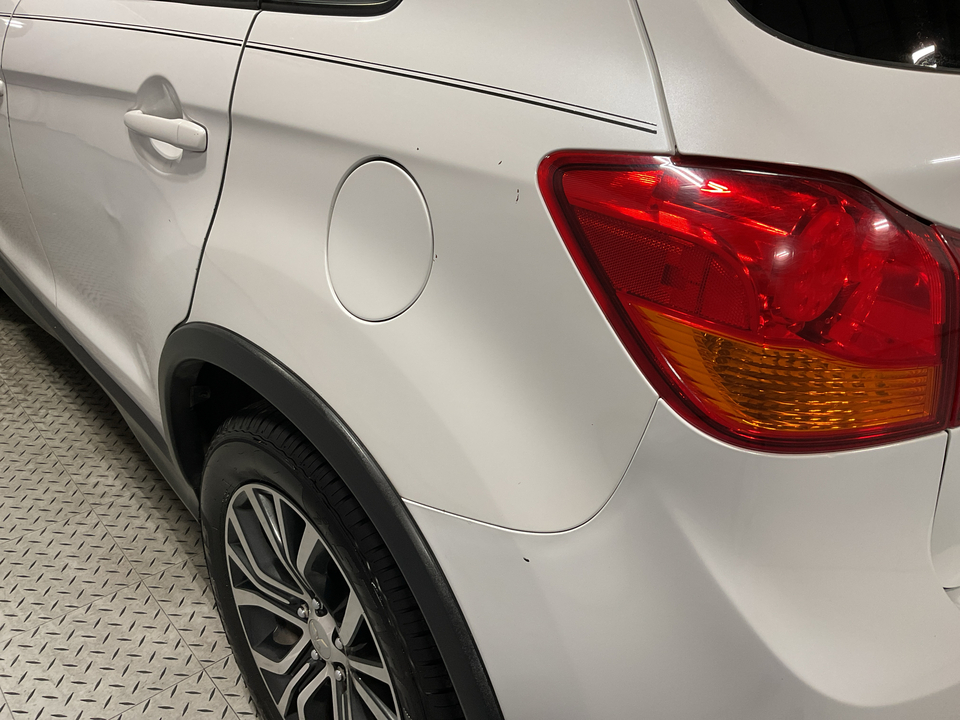 2017 Mitsubishi Outlander Sport 2.0 ES CVT