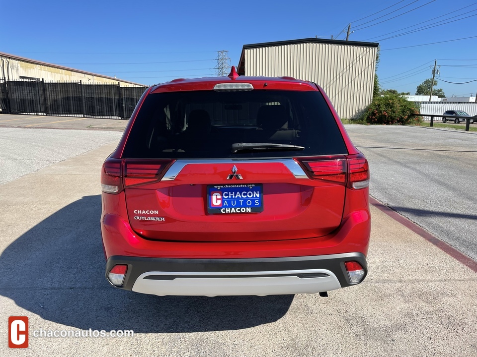 2020 Mitsubishi Outlander ES 2WD