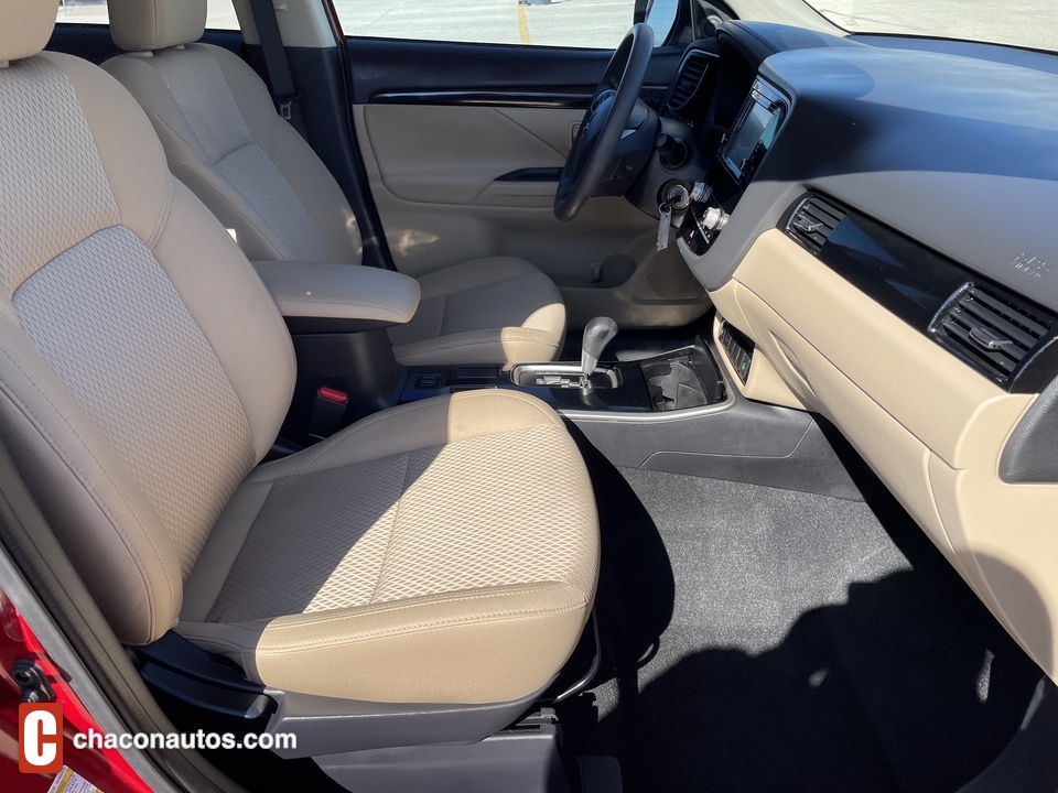 2020 Mitsubishi Outlander ES 2WD