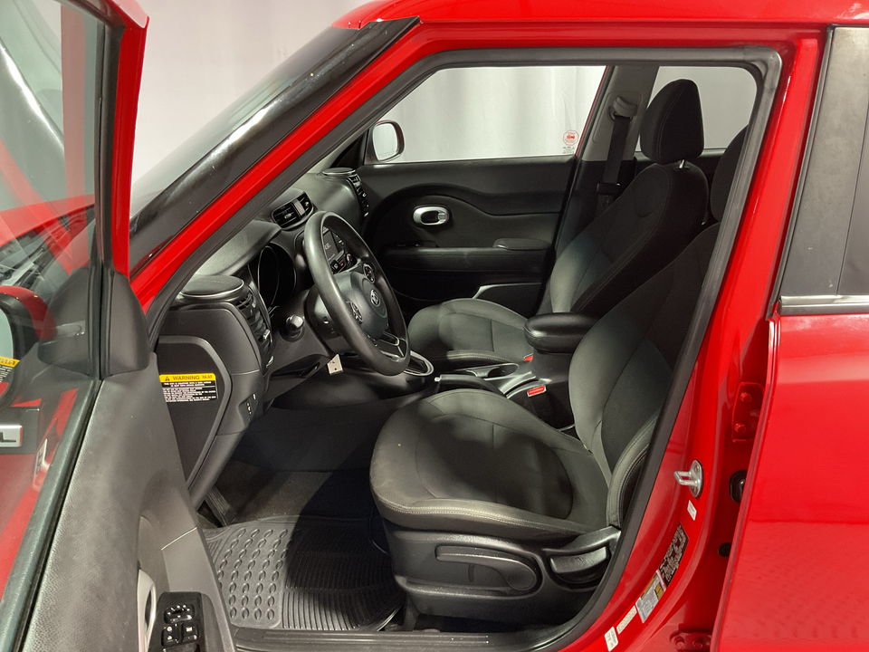2019 Kia Soul Base 6A
