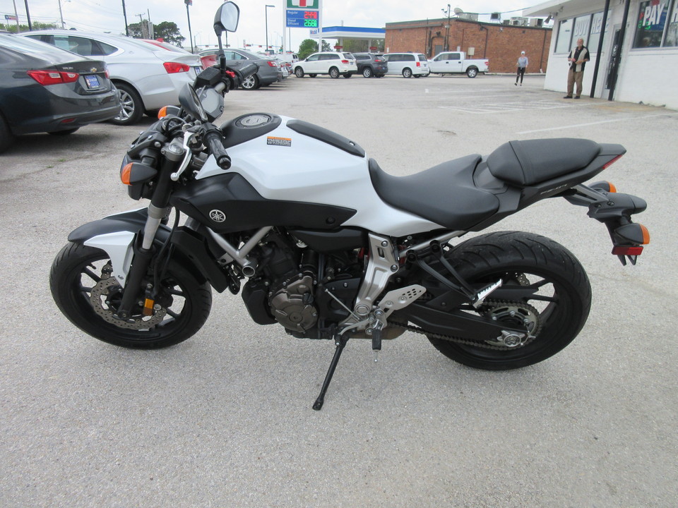 2015 Yamaha FZ07