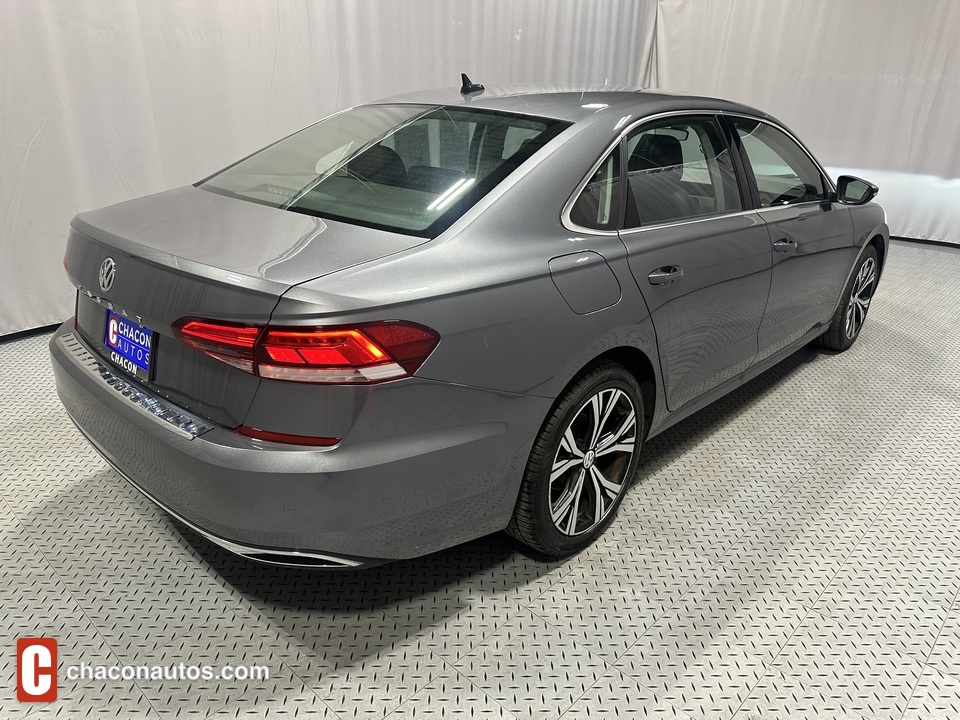 2022 Volkswagen Passat SE