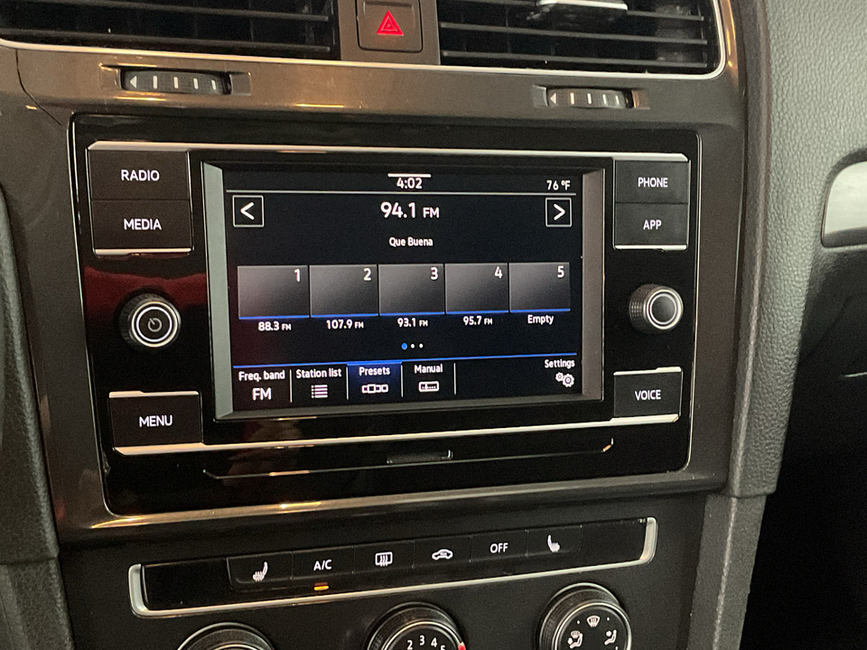 2020 Volkswagen Golf TSI 8A