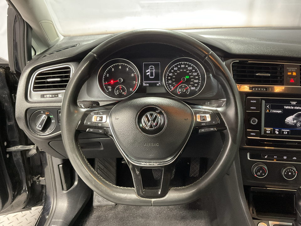 2020 Volkswagen Golf TSI 8A