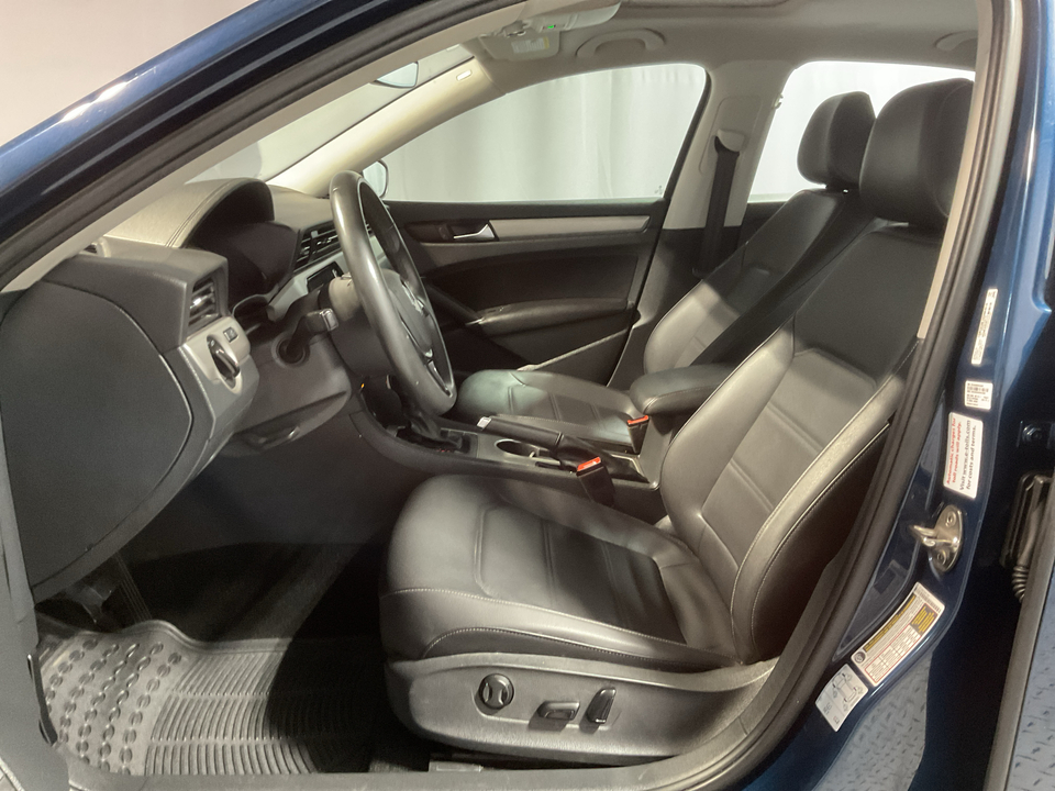 2022 Volkswagen Passat SE