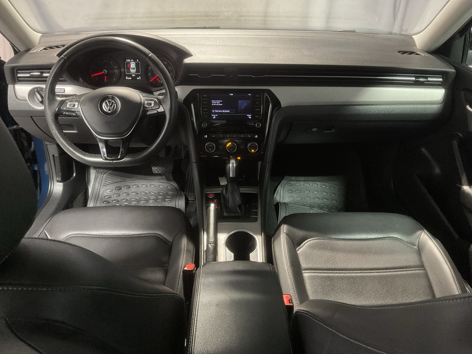 2022 Volkswagen Passat SE