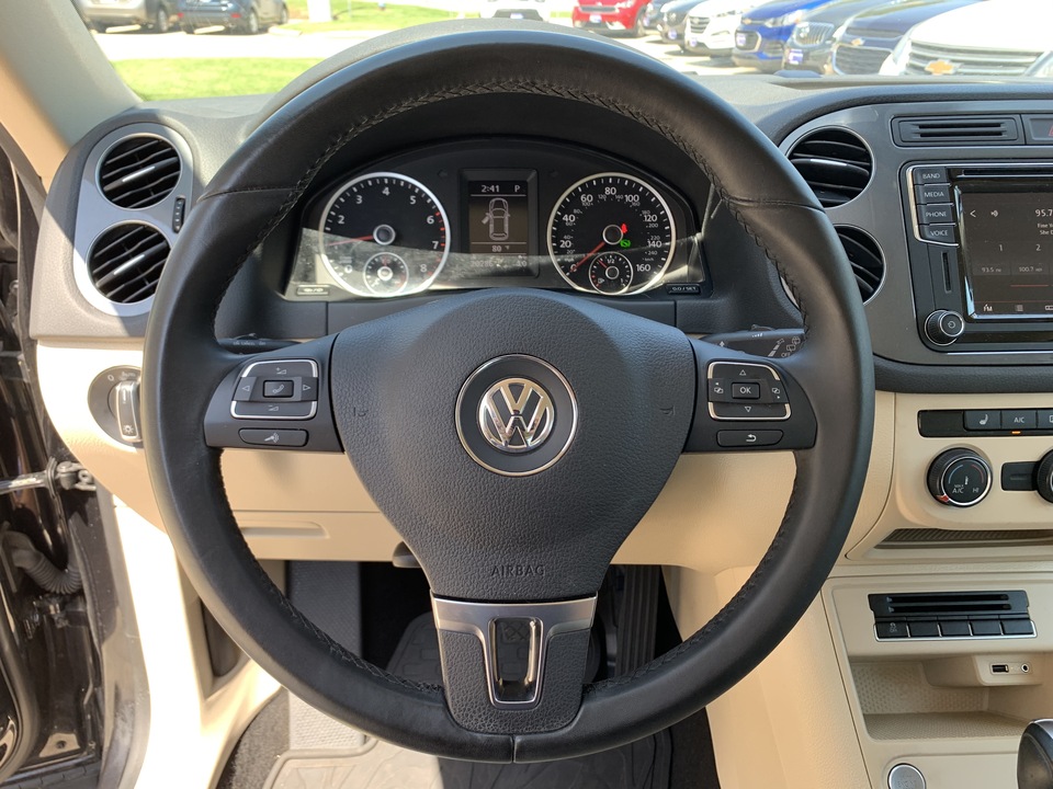 2017 Volkswagen Tiguan S