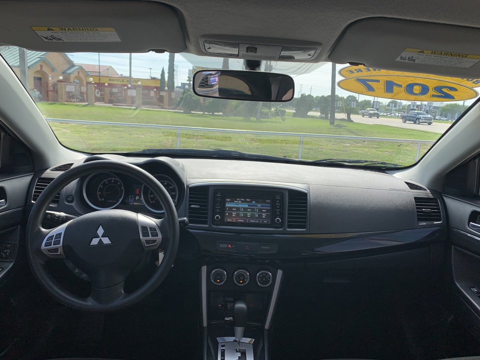 2017 Mitsubishi Lancer ES CVT