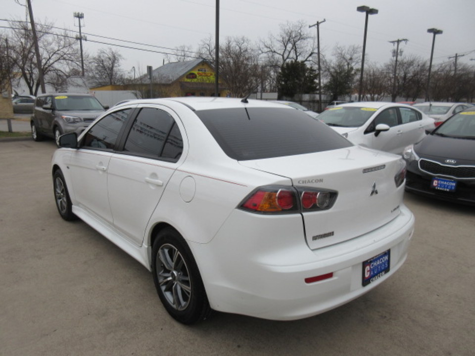2015 Mitsubishi Lancer ES CVT