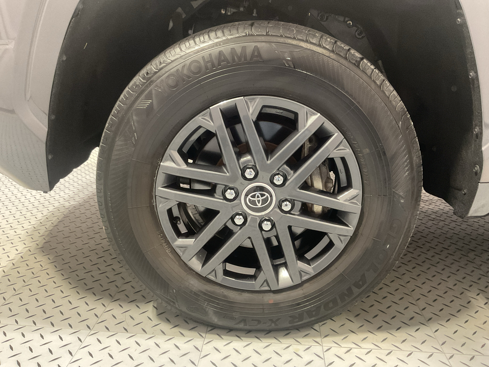 2022 Toyota Tundra SR CrewMax 2WD