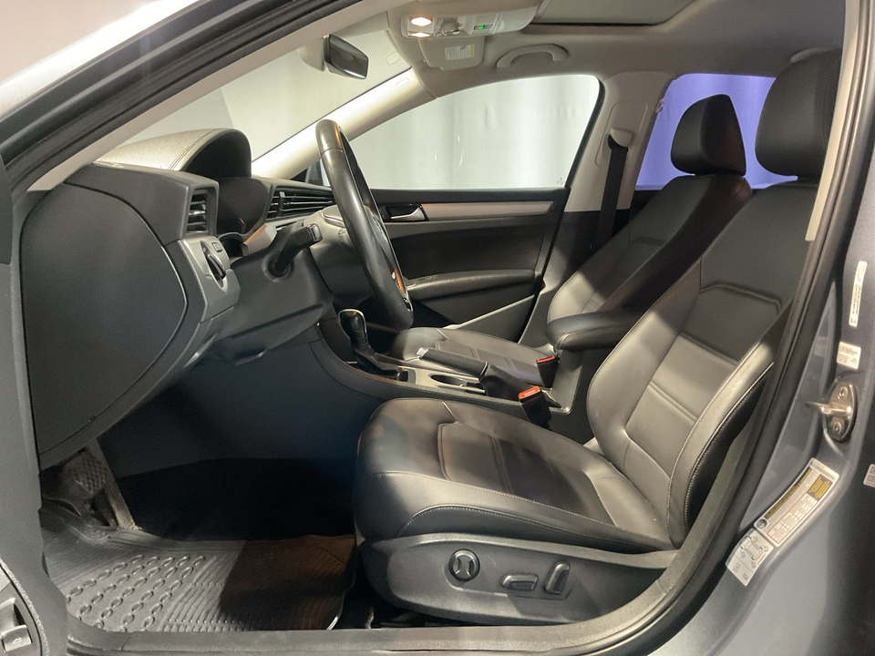 2022 Volkswagen Passat SE
