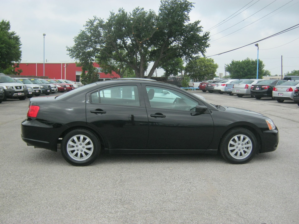 2012 Mitsubishi Galant FE