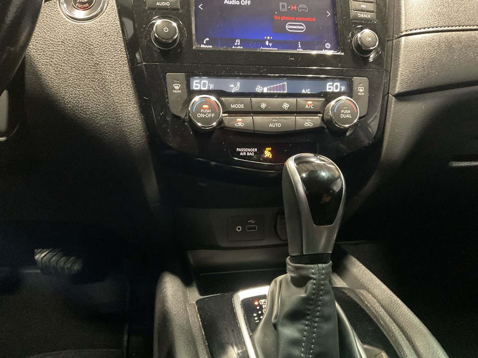 2020 Nissan Rogue SV 2WD