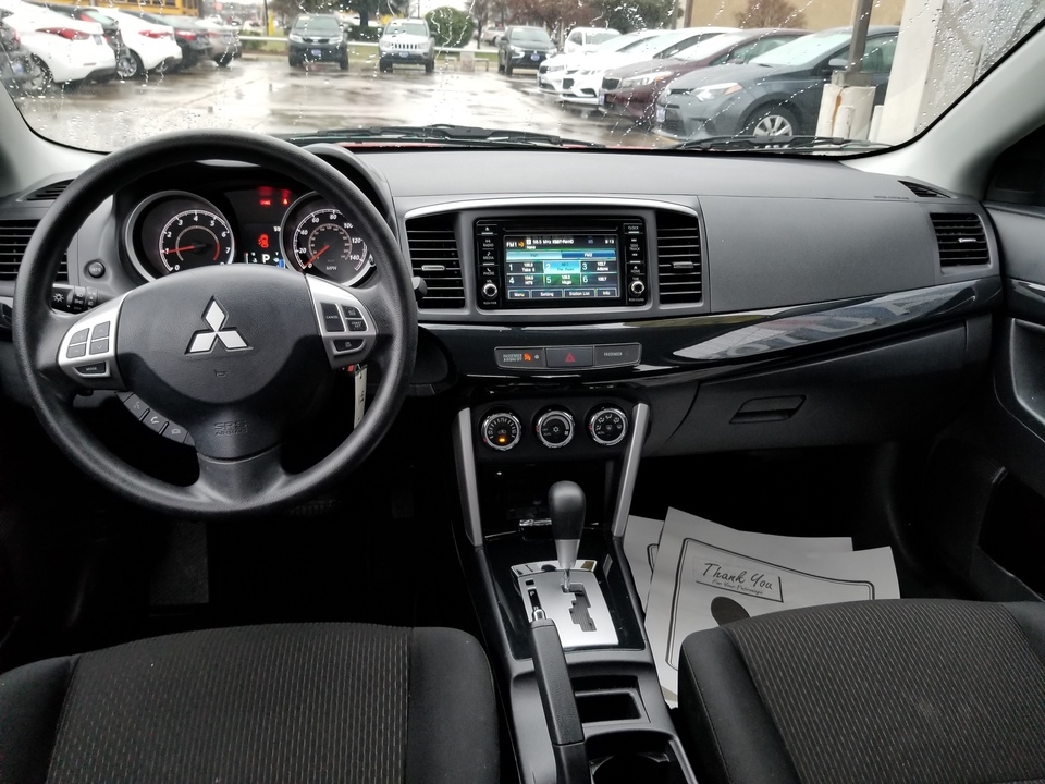 2017 Mitsubishi Lancer ES CVT
