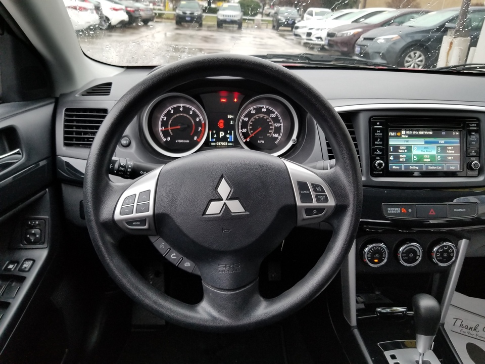 2017 Mitsubishi Lancer ES CVT