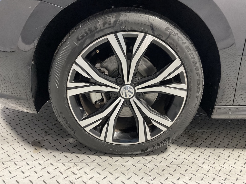 2022 Volkswagen Passat SE