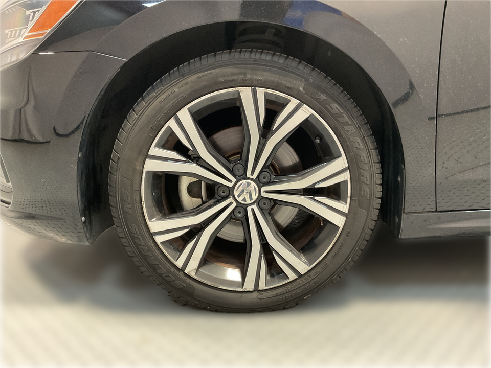2022 Volkswagen Passat SE