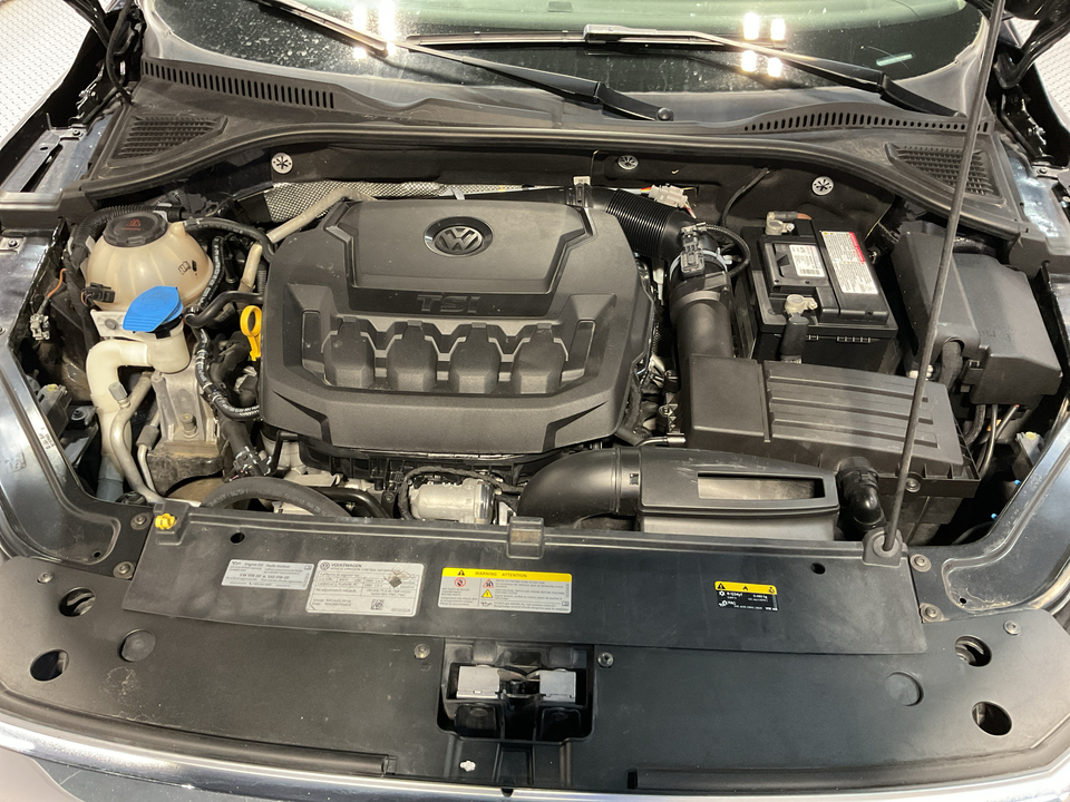 2022 Volkswagen Passat SE