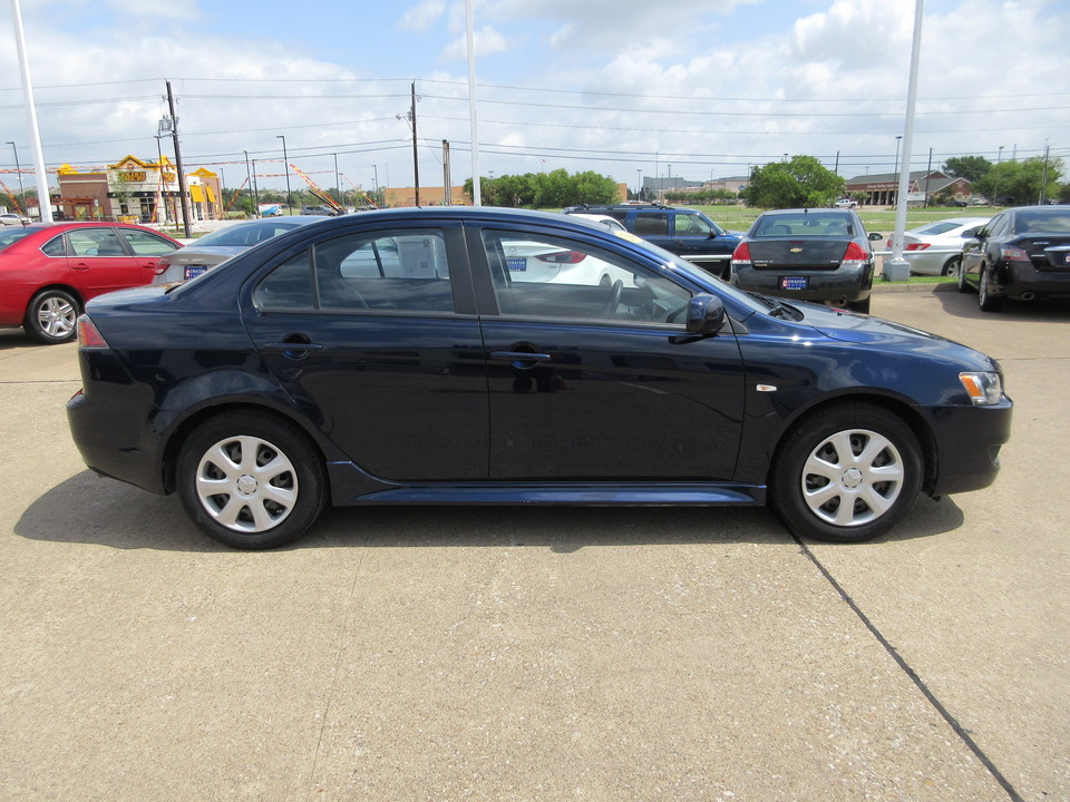 2014 Mitsubishi Lancer ES