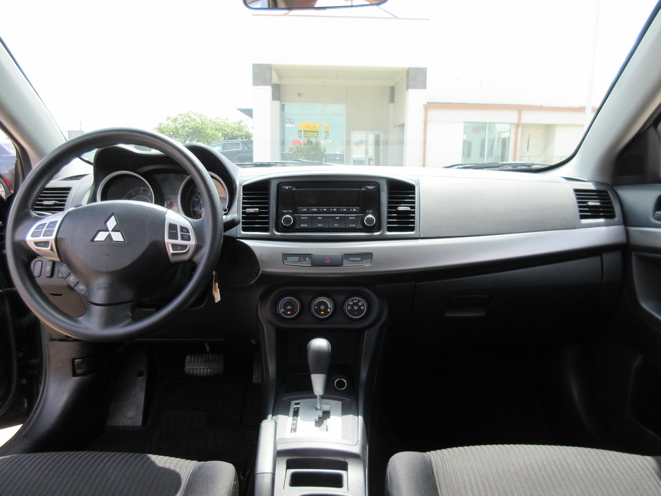 2014 Mitsubishi Lancer ES