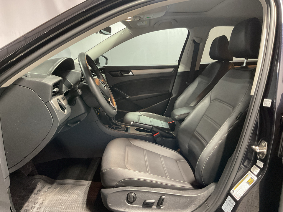 2022 Volkswagen Passat SE