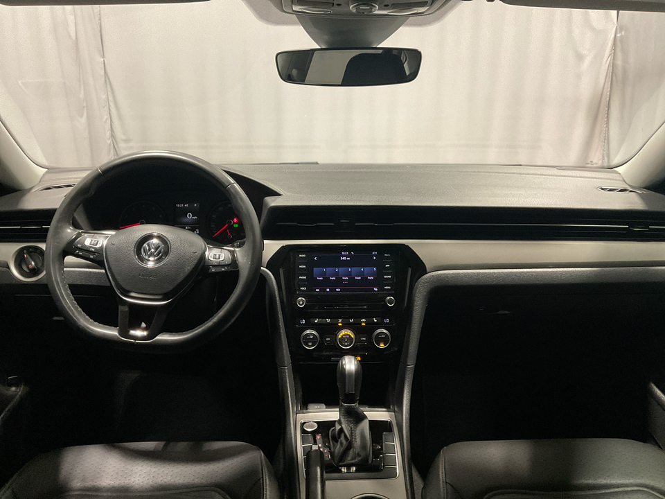 2022 Volkswagen Passat SE