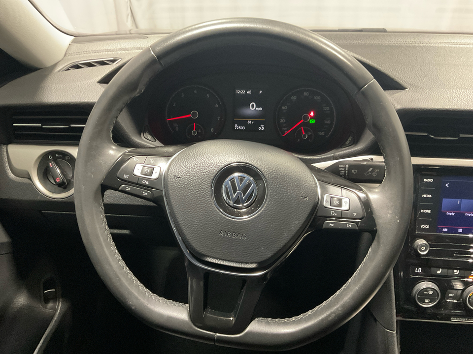 2022 Volkswagen Passat SE
