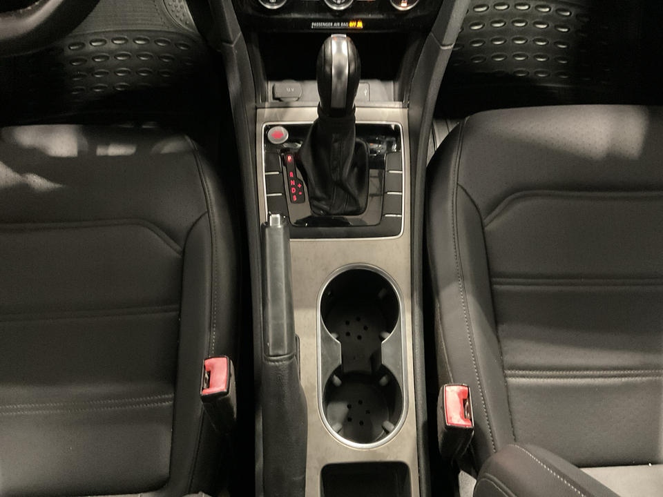2021 Volkswagen Passat SE