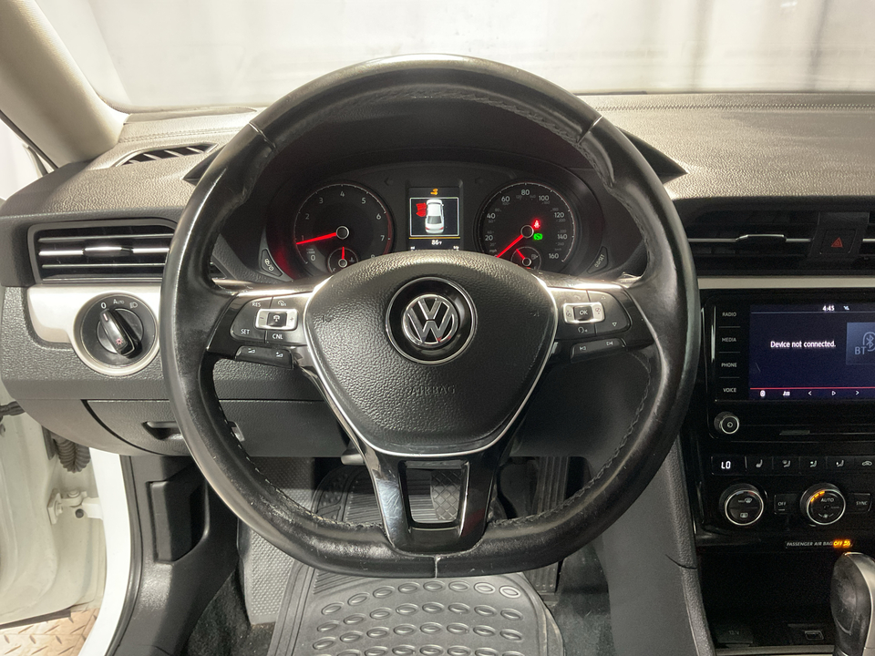 2020 Volkswagen Passat SE