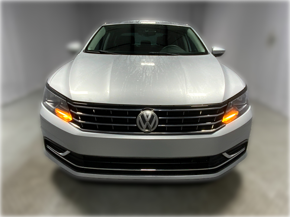 2017 Volkswagen Passat S 6A