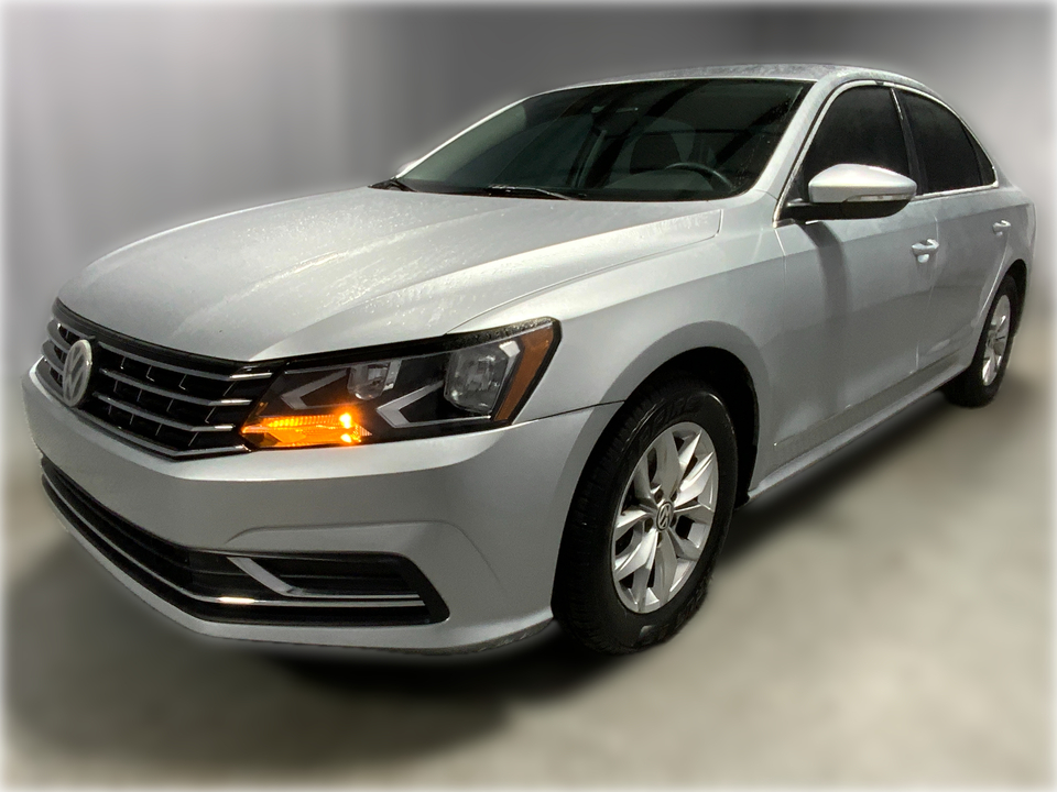 2017 Volkswagen Passat S 6A