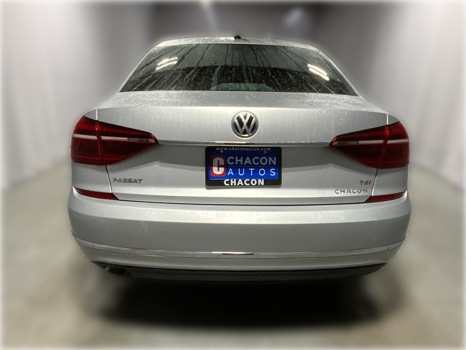 2017 Volkswagen Passat S 6A