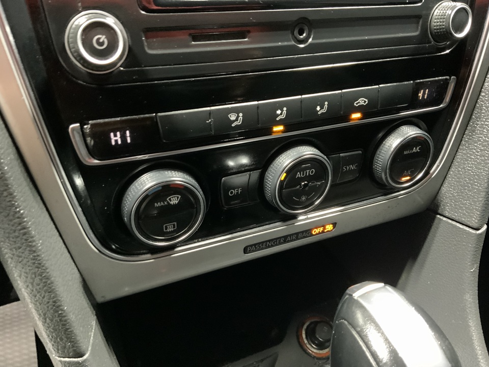 2017 Volkswagen Passat S 6A