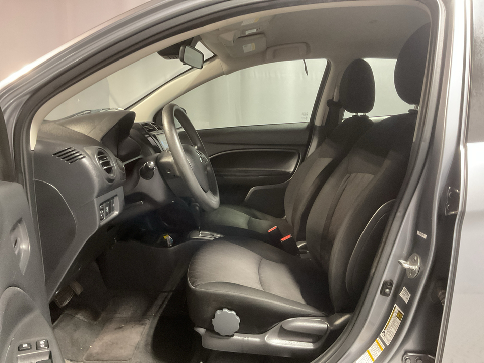 2022 Mitsubishi Mirage ES CVT